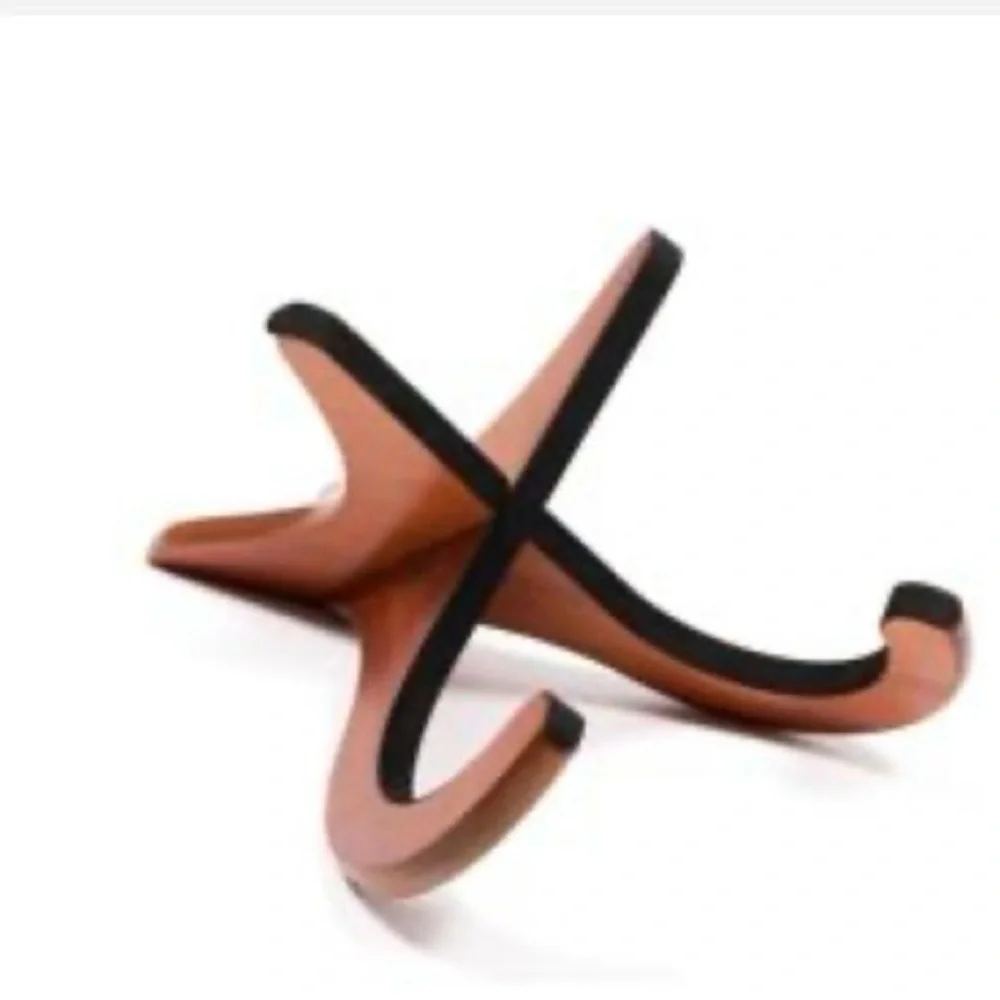 Kala Stand Out Foam Mahogany Ukulele Stand/set of 2 / both beautiful